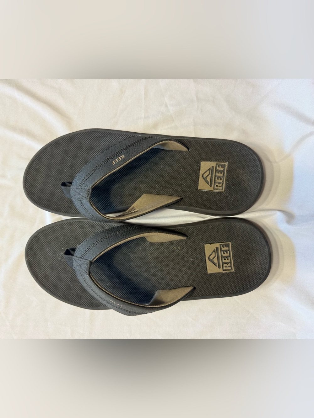 Reef Men's Black Padded Thong Sandals